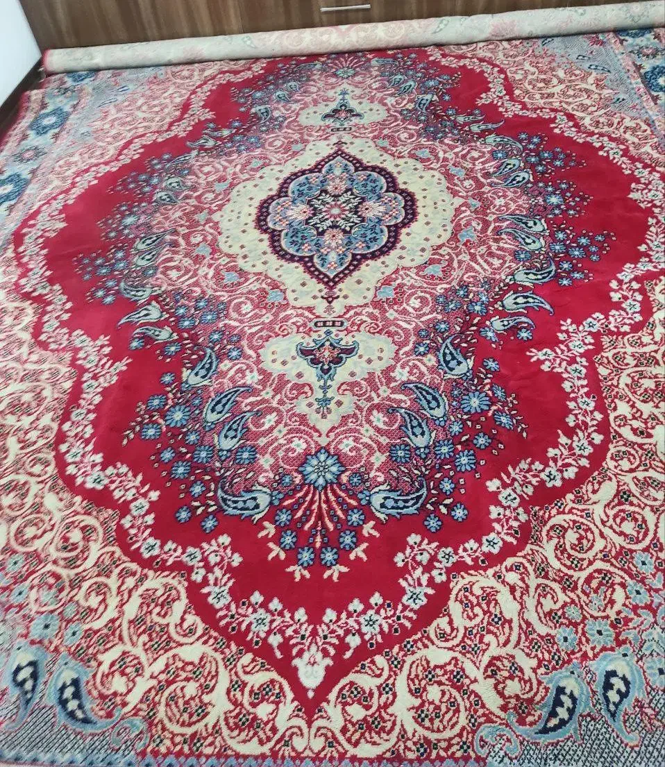 فرش ۱۲ متری ماشینی|فرش|قدس, شهر‌قدس|دیوار