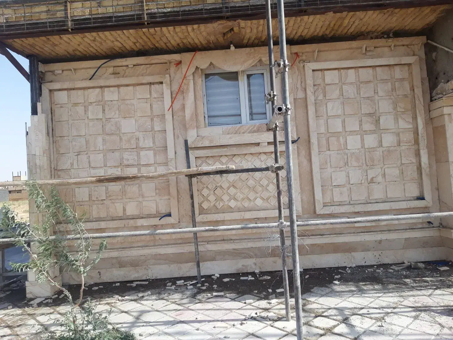 کاشی کاری ساختمان و اجرا صفر تا صد|خدمات پیشه و مهارت|تاکستان, |دیوار