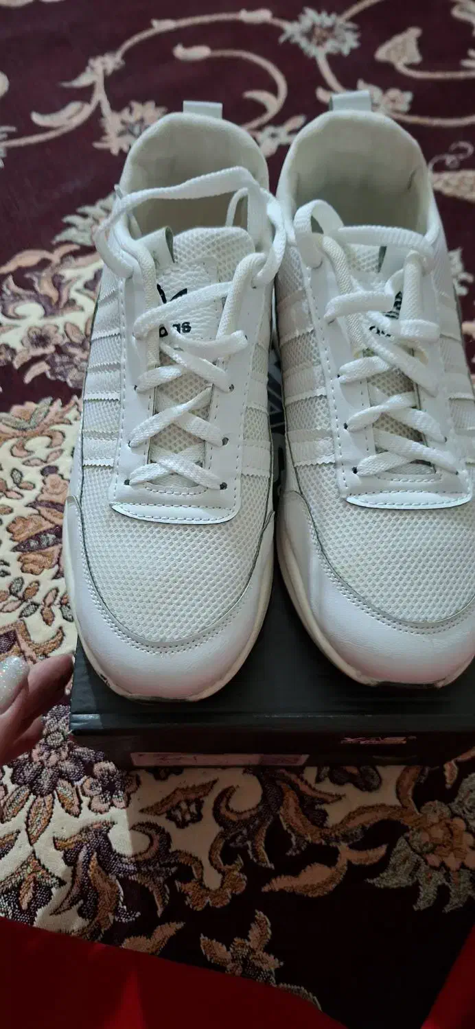 کتونی سایز ۴۰نونو|کیف، کفش، کمربند|محمدیه-قزوین, |دیوار