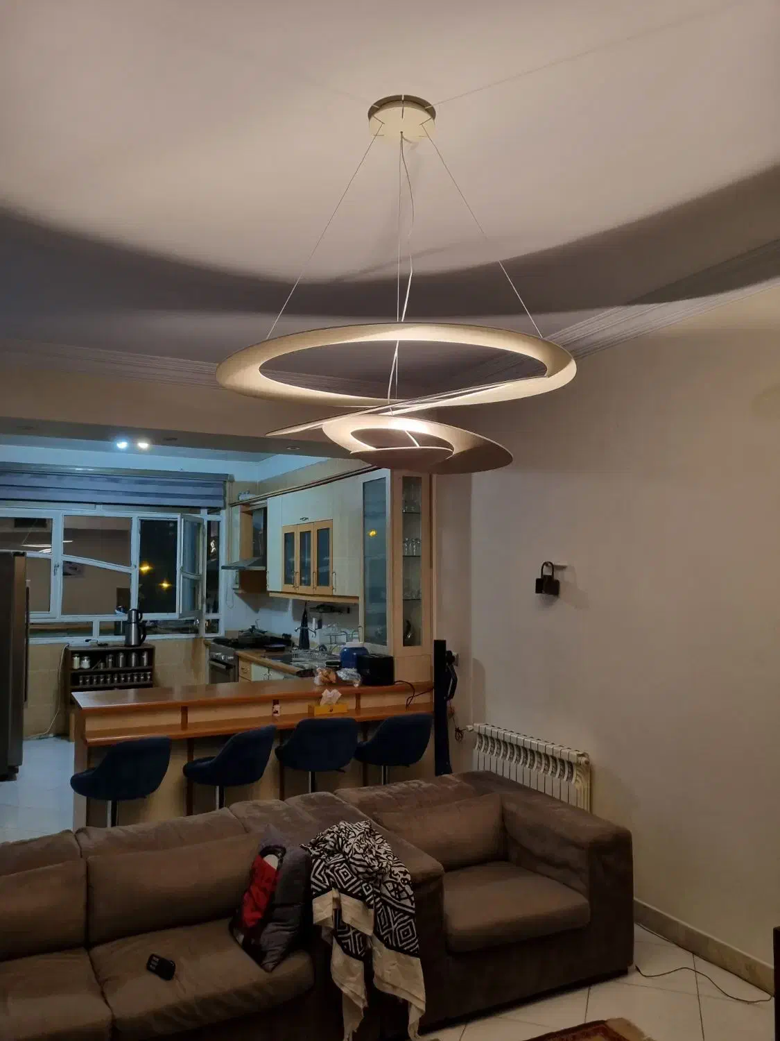 لوستر آرتمیده ایتالیایی|لوستر و چراغ آویز|تهران, تهرانسر شرقی|دیوار