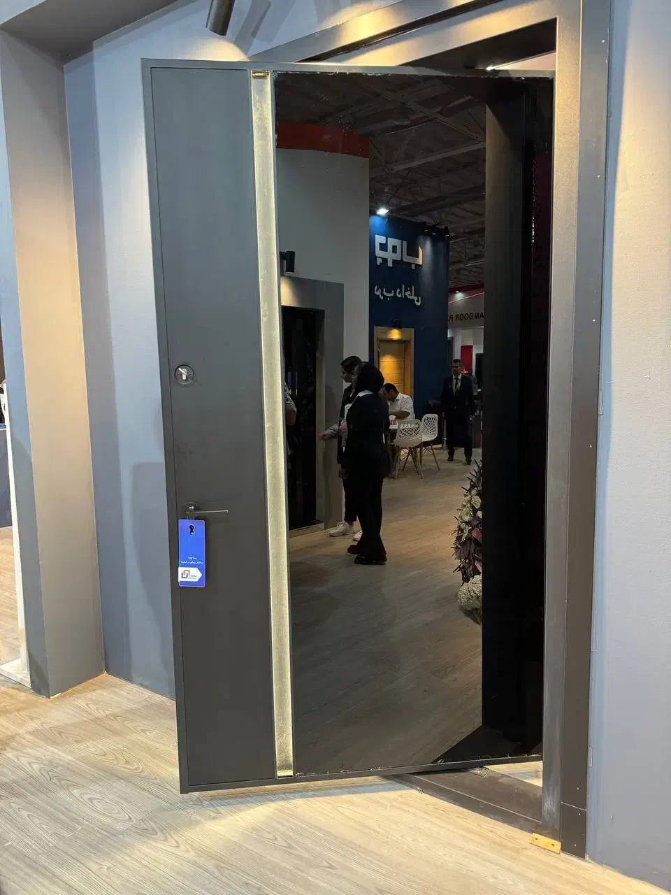 درب ضدسرقت فلز پنجره pvc ضد سرقت بتن ویلایی مقاوم|مصالح و تجهیزات ساختمان|چمستان, |دیوار