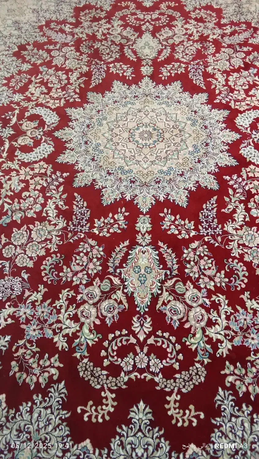 فرش ۹متری هزار دویست شانه گلریز|فرش|دماوند, گیلاوند|دیوار