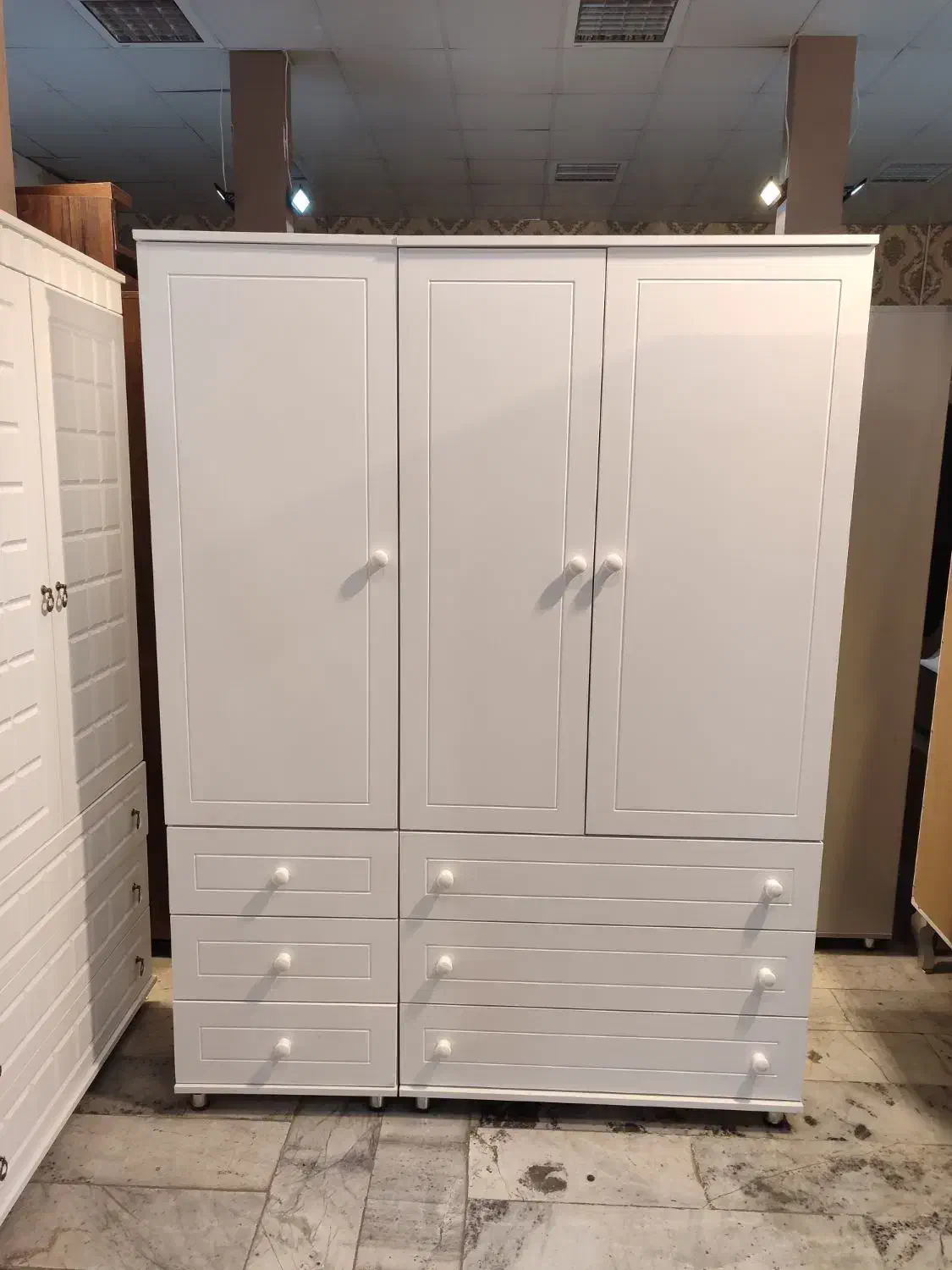 رگال کمدلباس دراوردلاور کمد لباس جاکفشی عرض 1/5|جاکفشی، کمد، دراور|مشهد, نکاح|دیوار