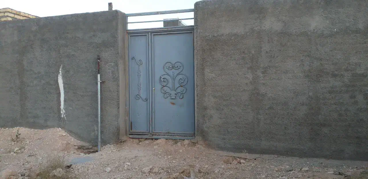 یک قطعه زمین ۲۰۰ متری چهار دیواری|فروش زمین و ملک کلنگی|کمیجان, |دیوار