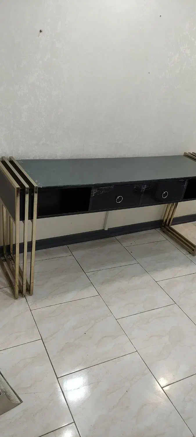 میز ناخن|میز و صندلی غذاخوری|تهران, شهرک ولیعصر شمالی|دیوار