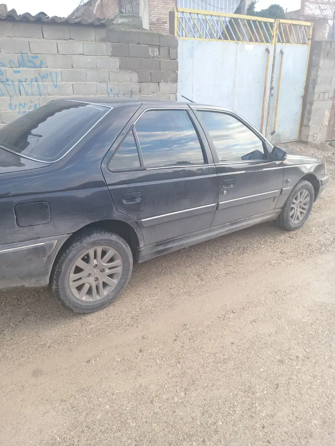 پارس مشکی 97 کلاس 15 سفارشی|خودرو سواری و وانت|گالیکش, |دیوار