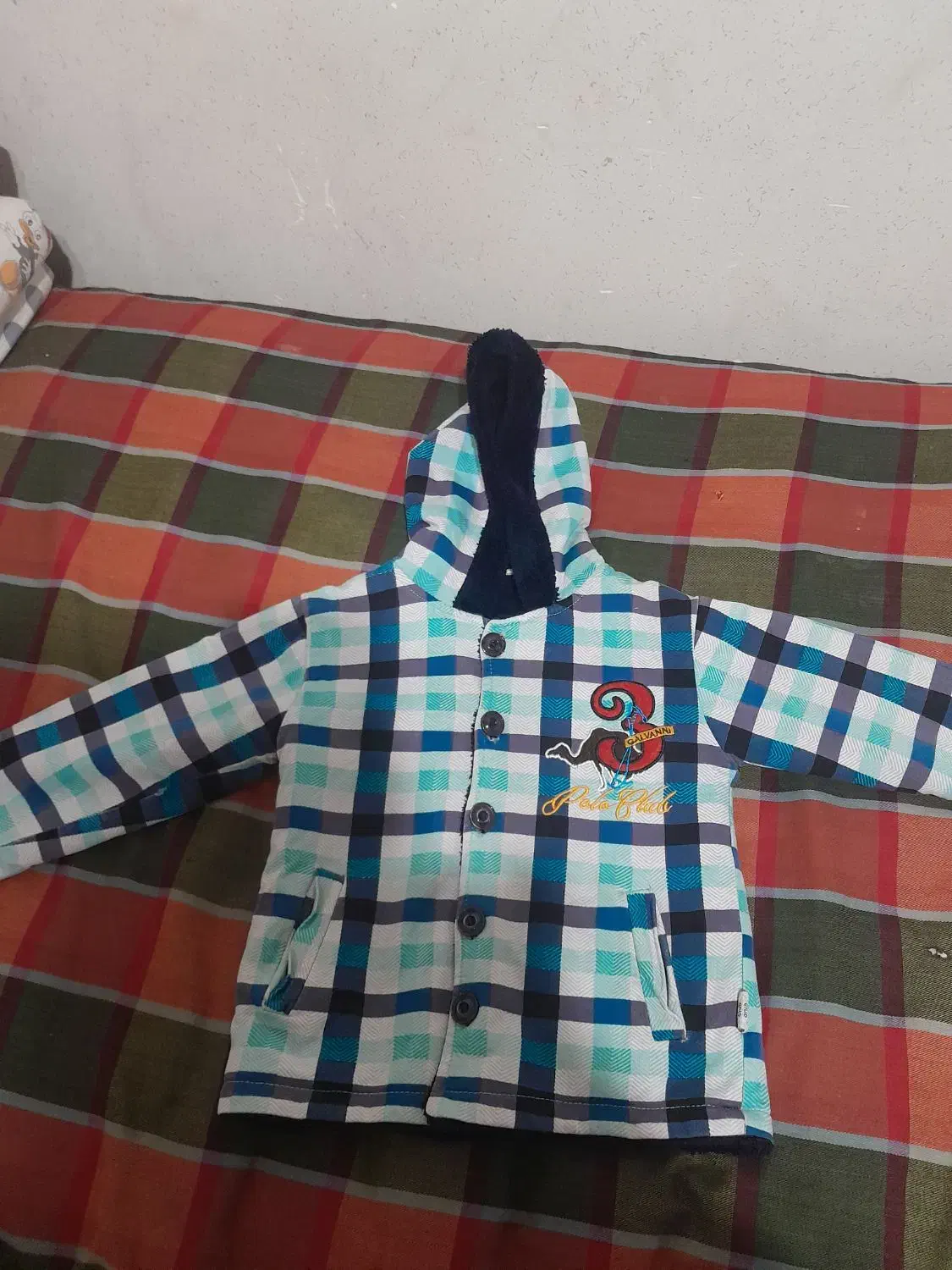 کاپشن|کفش و لباس بچه|محلات, |دیوار