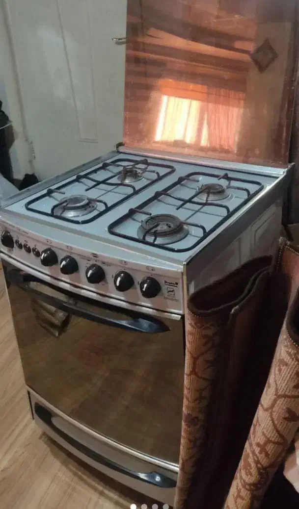 فر گاز چهار شعله|اجاق گاز و لوازم برقی پخت‌وپز|رشت, فلسطین|دیوار