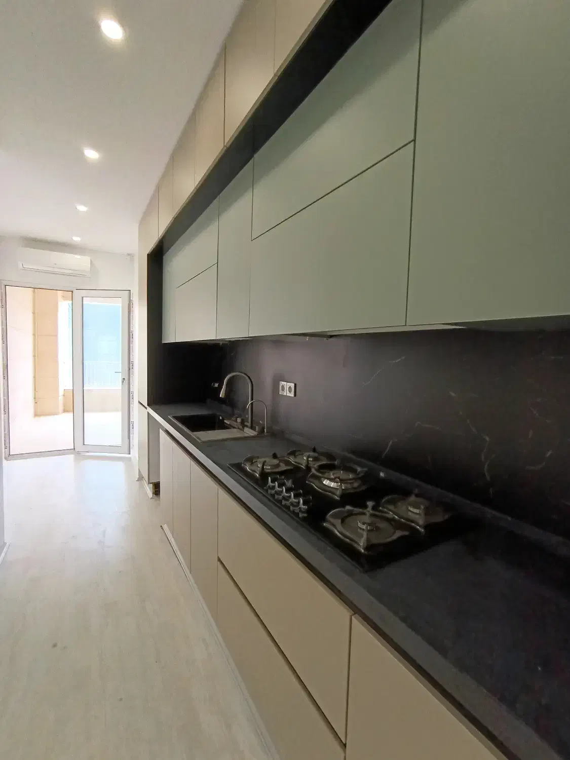 رهن و اجاره ۴ خواب ۳۱۰ متری /مارک / بلوار‌گیلان|اجارهٔ آپارتمان|رشت, بلوار گیلان|دیوار