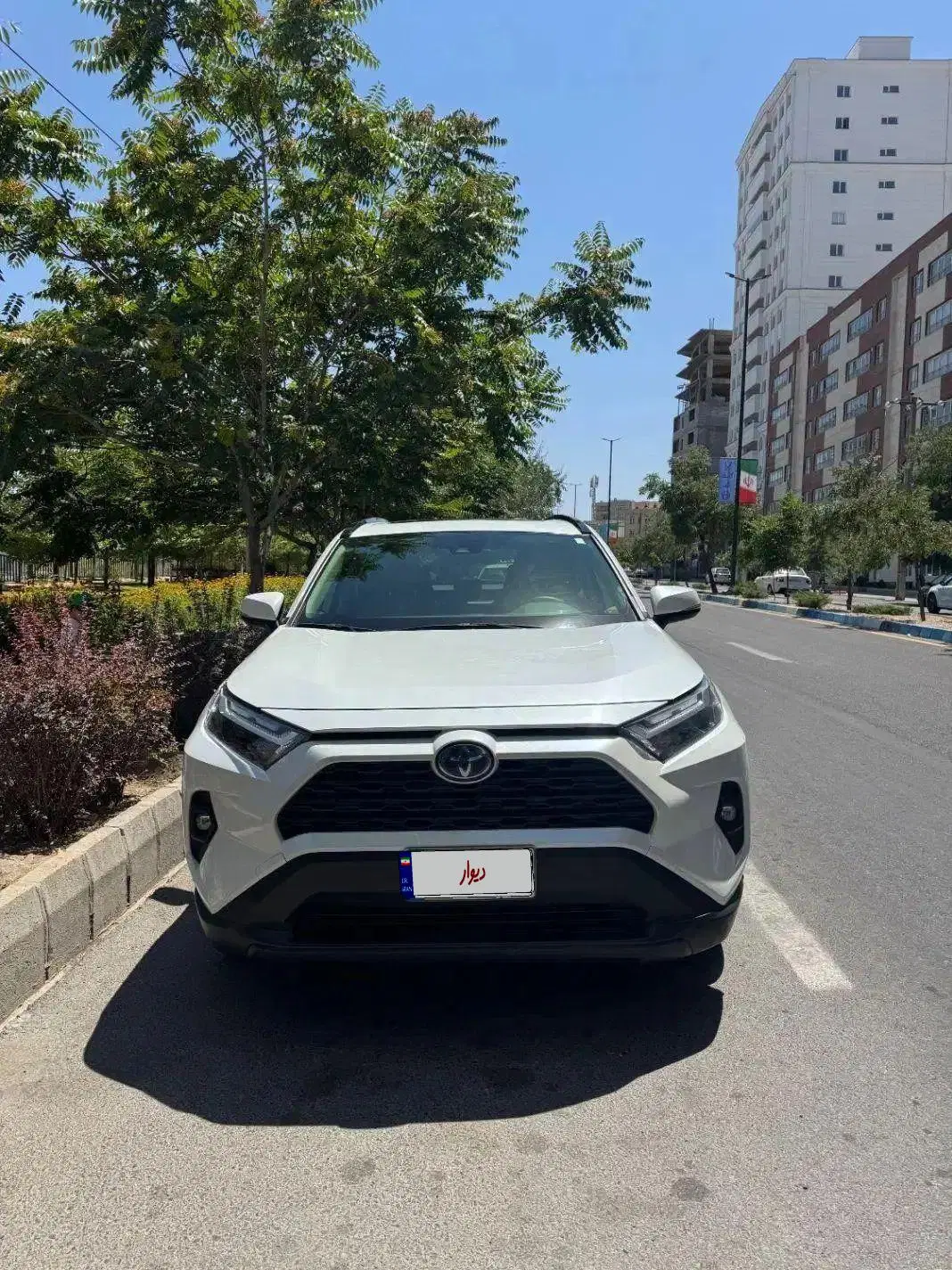 تویوتا راو۴ هیبرید rav4 دو دفر ژاپن XLE|خودرو سواری و وانت|تبریز, |دیوار