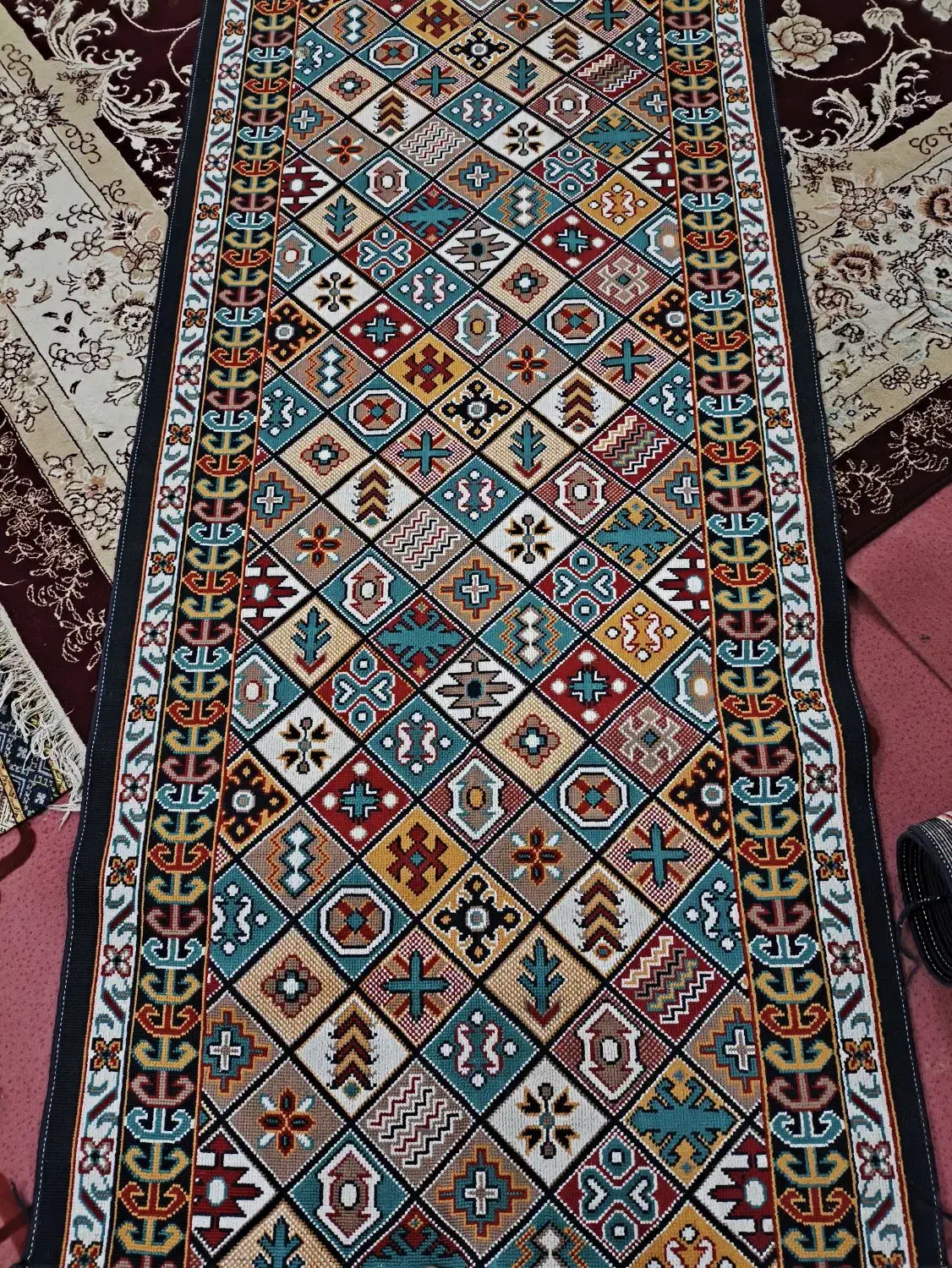 کناری فرش|فرش|باقرشهر, |دیوار