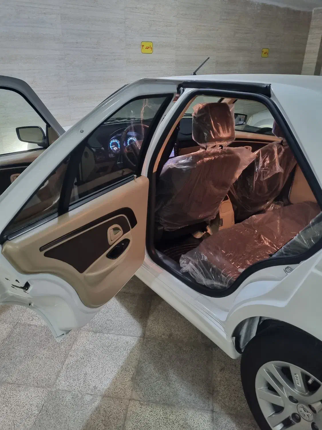 پارس سفارشی فول مانیتور دار|خودرو سواری و وانت|تهران, سلسبیل جنوبی|دیوار