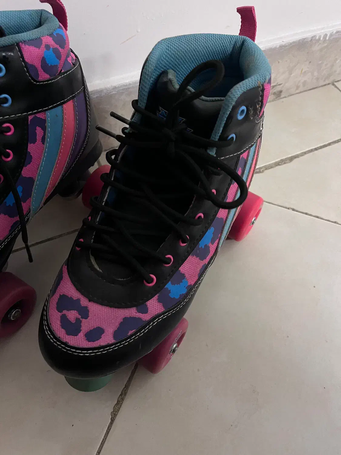 اسکیت|دوچرخه، اسکیت، اسکوتر|ری, صفاییه (چشمه علی)|دیوار