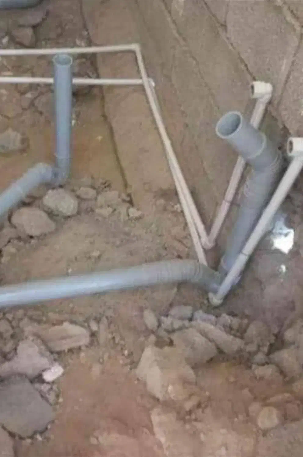 لوله کشی وبرق کشی ساختمان|خدمات پیشه و مهارت|بم, |دیوار