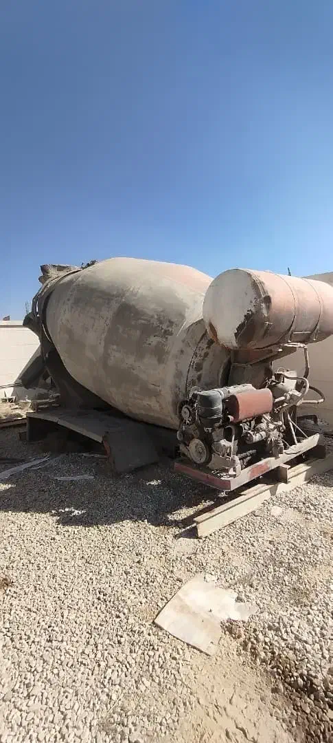 تراک میکسر سالم بشرط کار|خودرو سنگین|شیراز, شیخ علی چوپان|دیوار