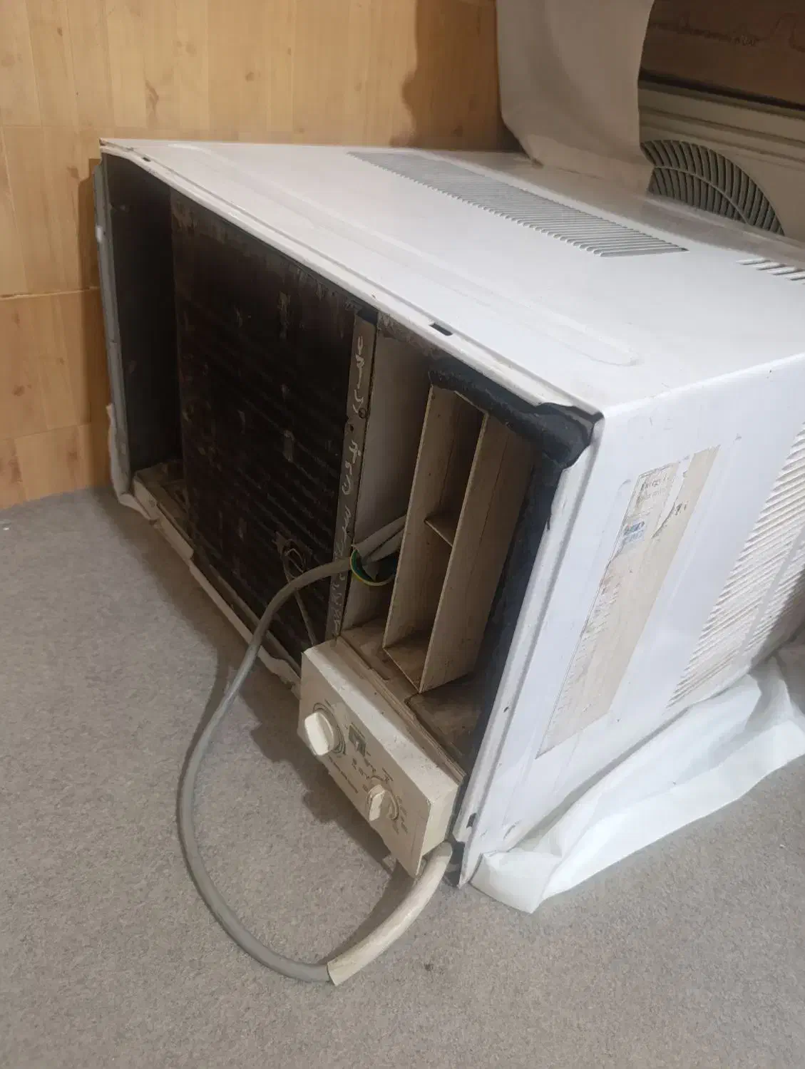 کولر پنجره ای سوپرانو۲۱هزار|کولر گازی و فنکوئل|امیدیه, |دیوار