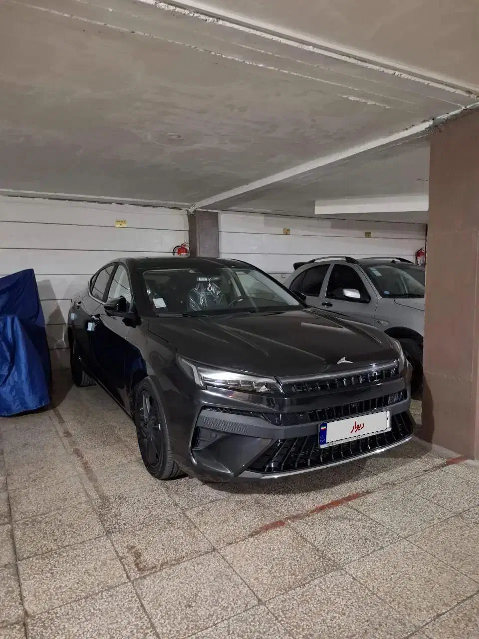 فروش j7مشکی|خودرو سواری و وانت|شیراز, اصلاحنژاد|دیوار