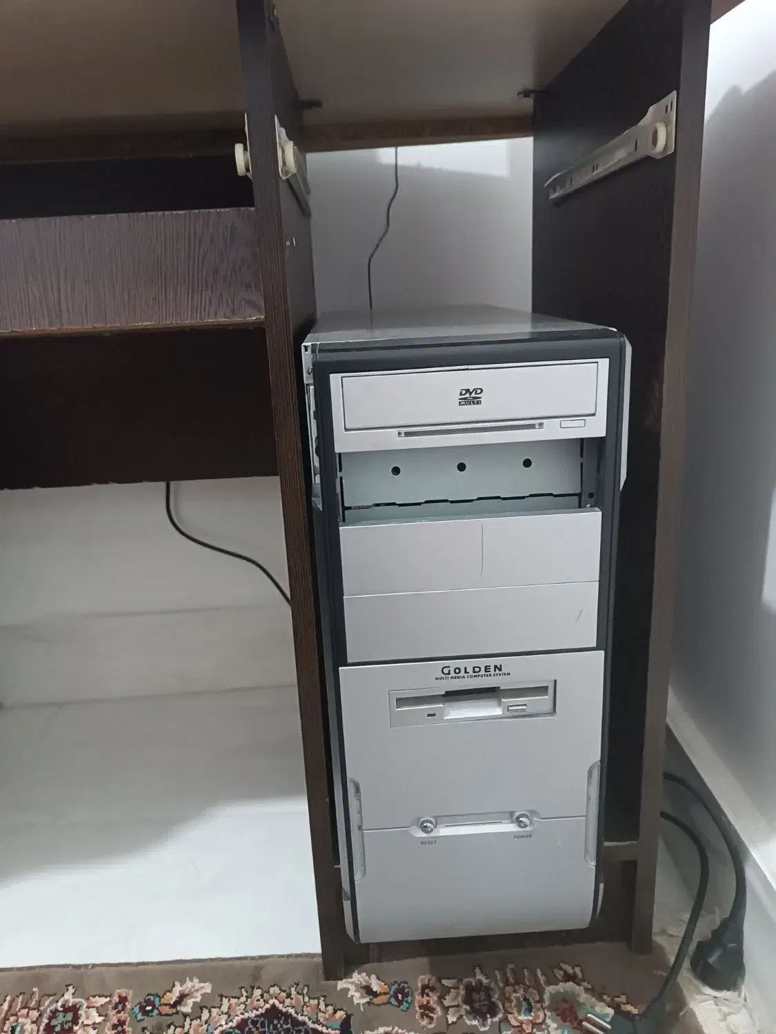 کامپیوتر|رایانه رومیزی|دورود, |دیوار