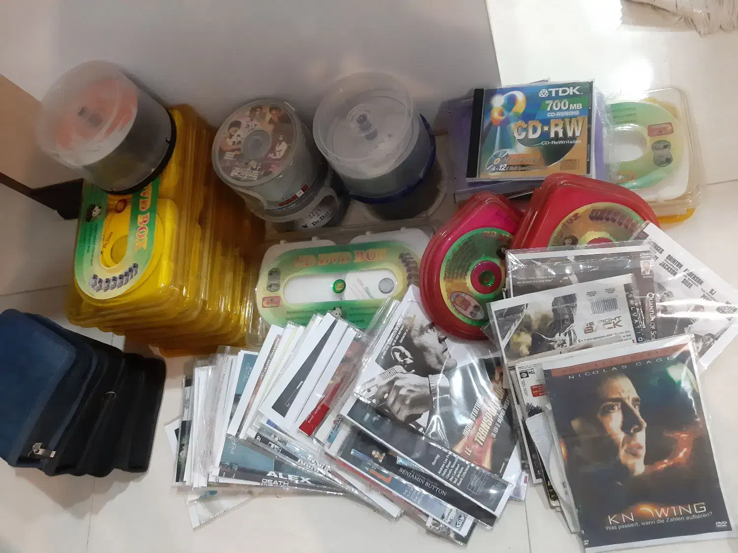 DVD فیلم و سریال و آهنگ های قدیمی|فیلم و موسیقی|اصفهان, بهارستان|دیوار