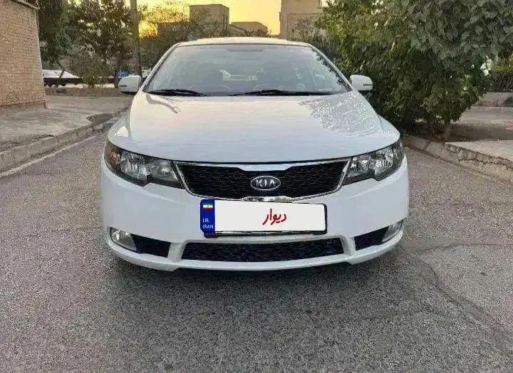 سراتو ۲۰۰۰ آپشنال مدل ۹۷ بسیار تمیز (اقساط مناسب)|خودرو سواری و وانت|تهران, هفت حوض|دیوار