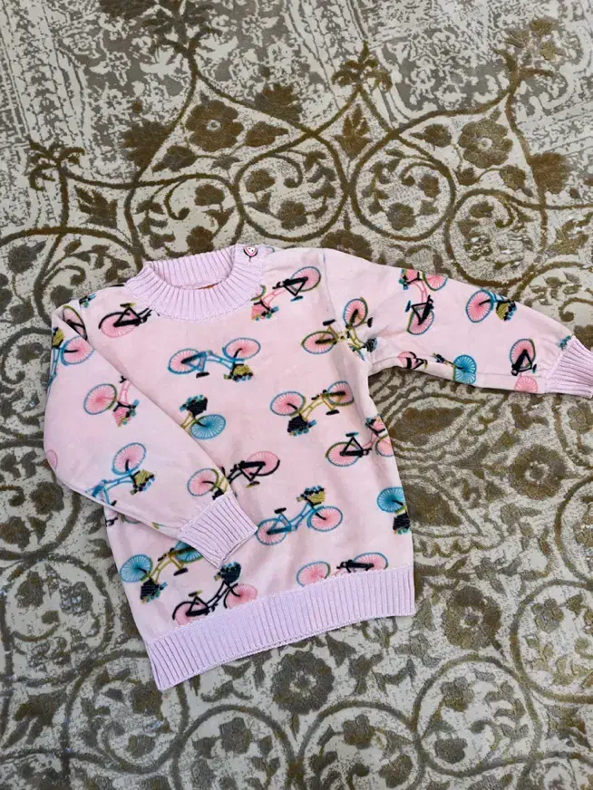 لباس بچگانه|کفش و لباس بچه|گنبد کاووس, |دیوار