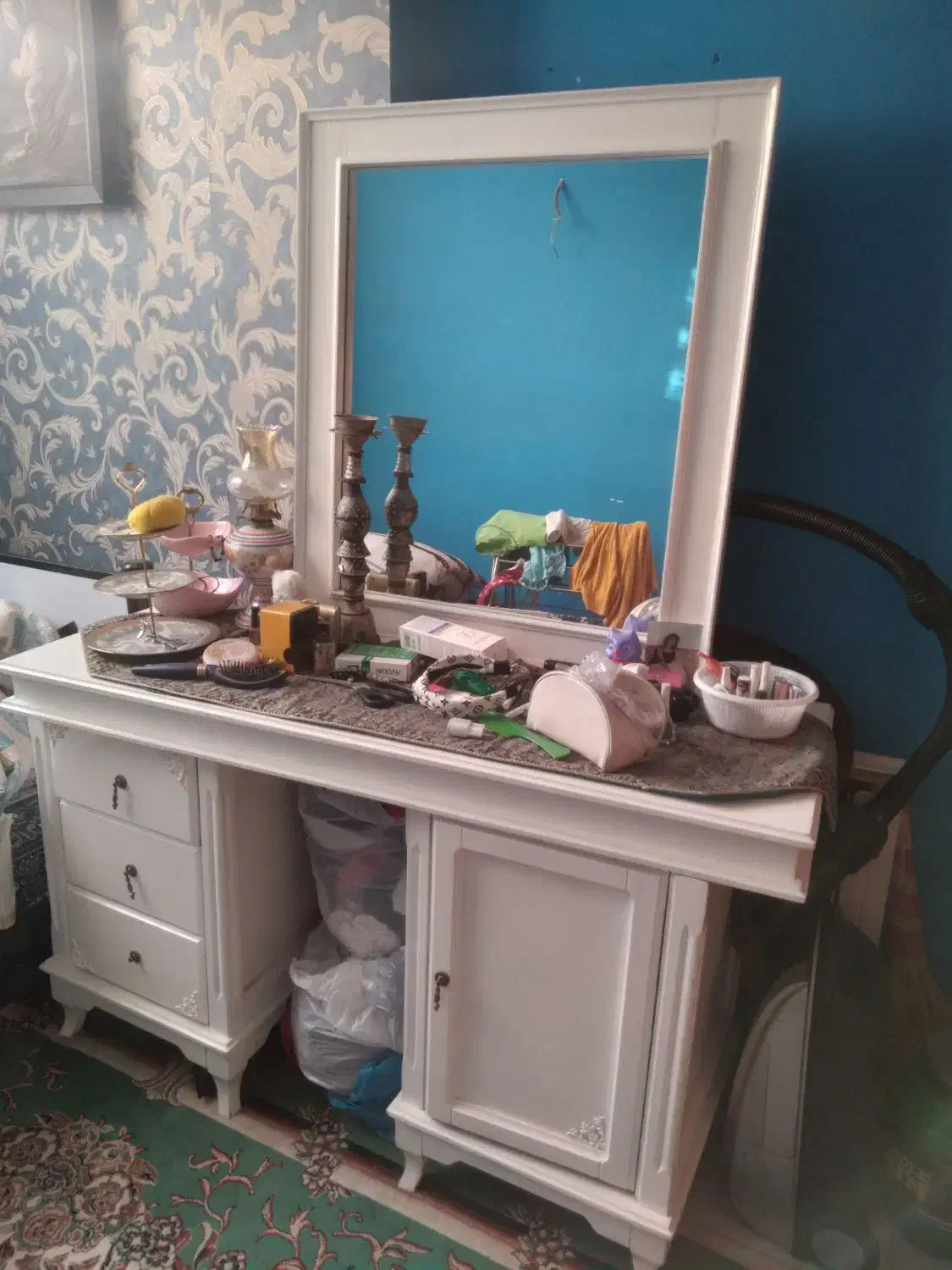 ایینه کنسول چوبی سفید|مبلمان خانگی و میز عسلی|قائمشهر, |دیوار