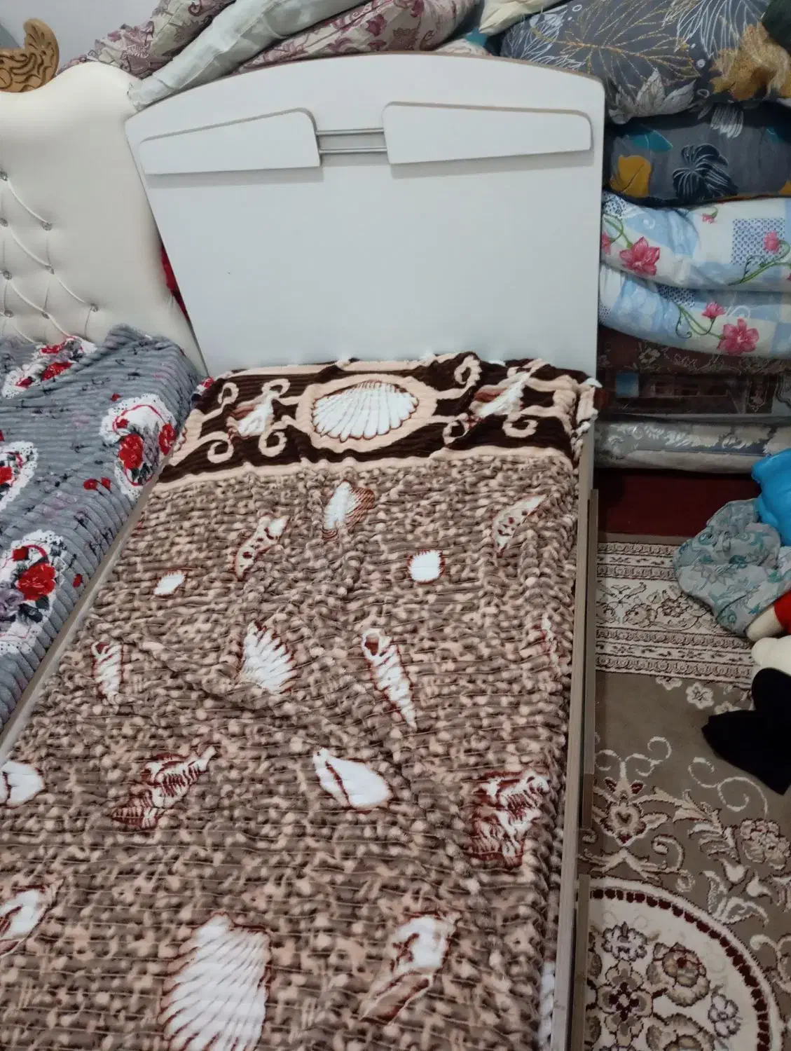 دوتاش پنج ملیون|تخت و سرویس خواب|ساوه, |دیوار