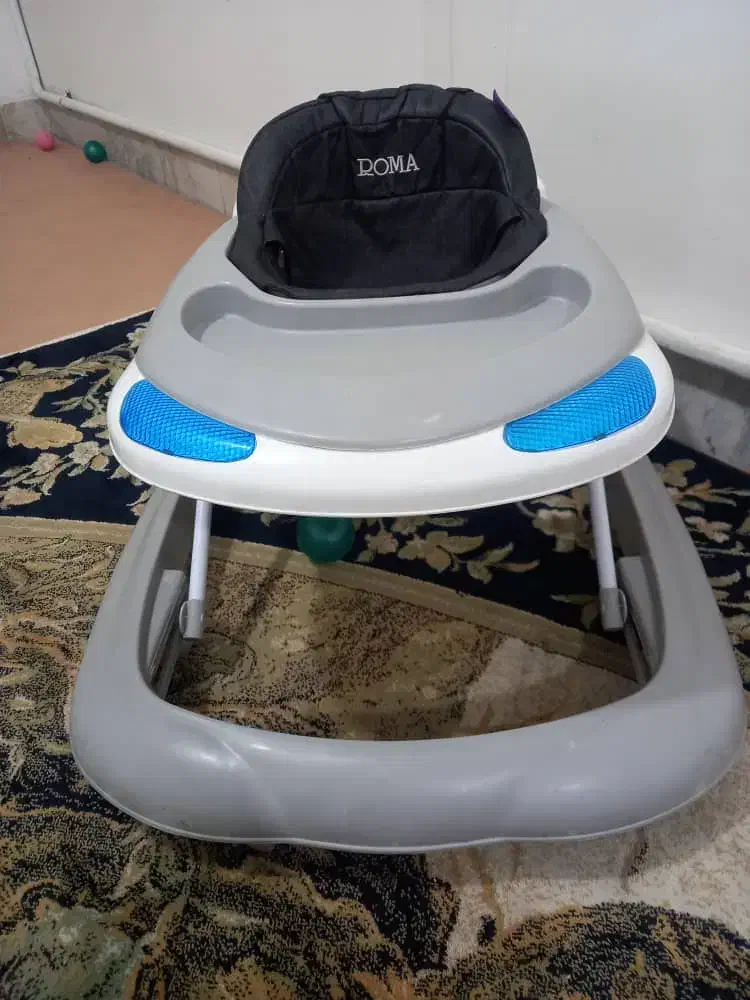 روروئک|کالسکه و لوازم جانبی|بومهن, |دیوار