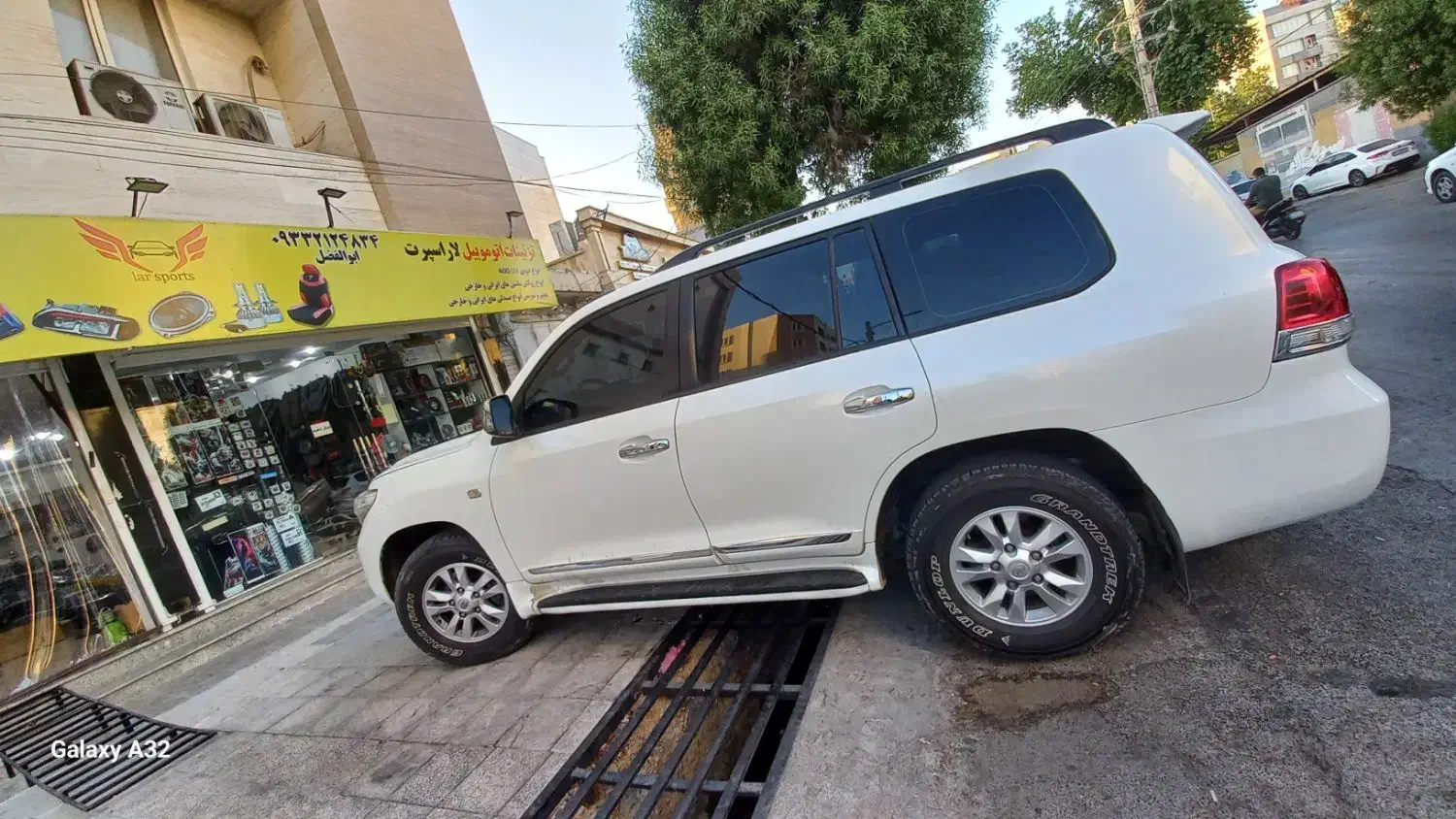 شیشه دودی  اقتصادی فقط و فقط از ۸۹۰ امریکایی|خدمات موتور و ماشین|بوشهر, |دیوار