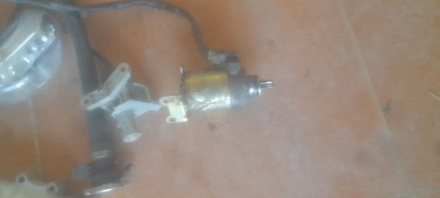 فروش قطعات موتور سیکلت|قطعات یدکی و لوازم جانبی|کوهدشت, |دیوار