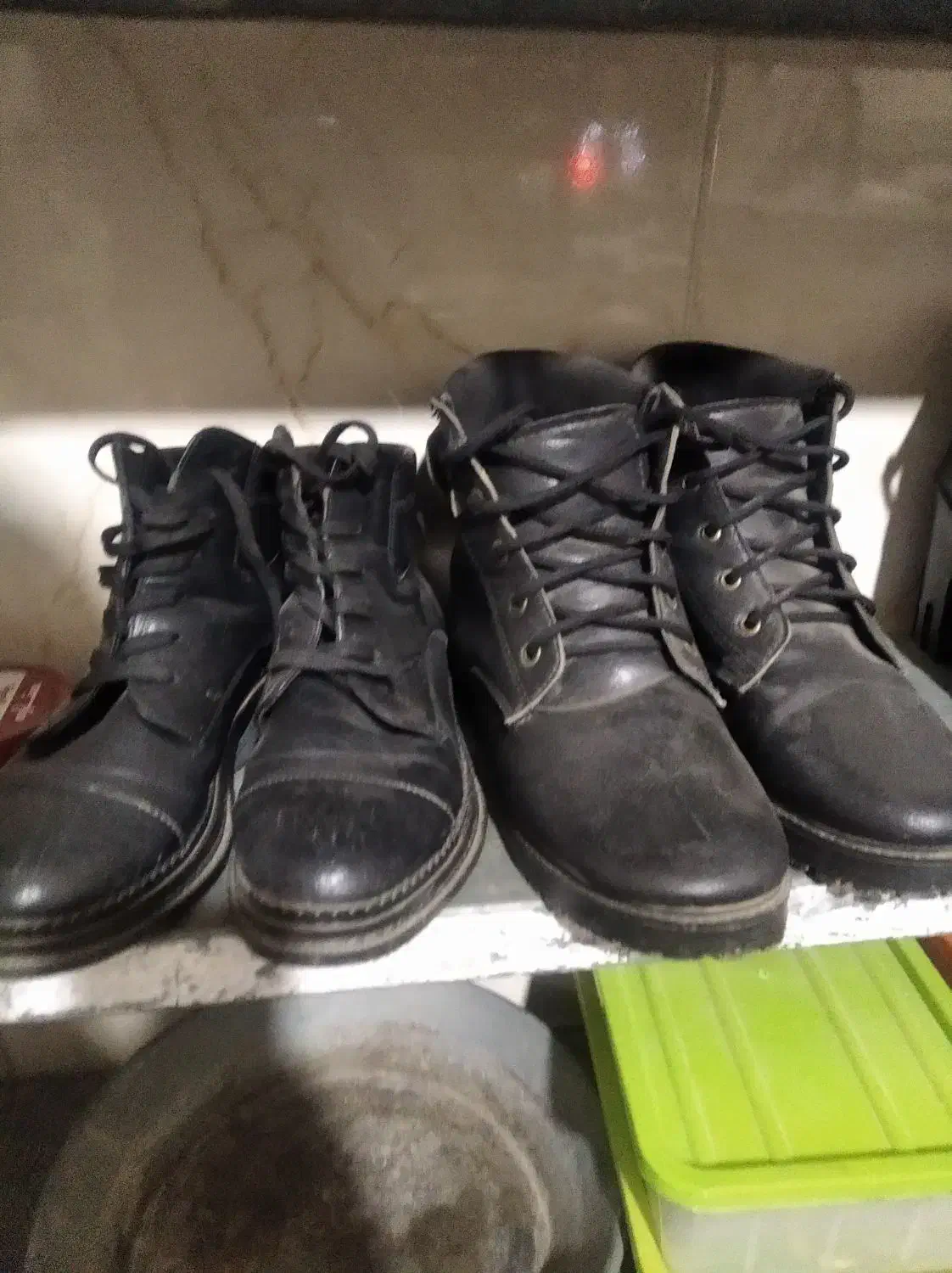 کفش|کیف، کفش، کمربند|سقز, |دیوار