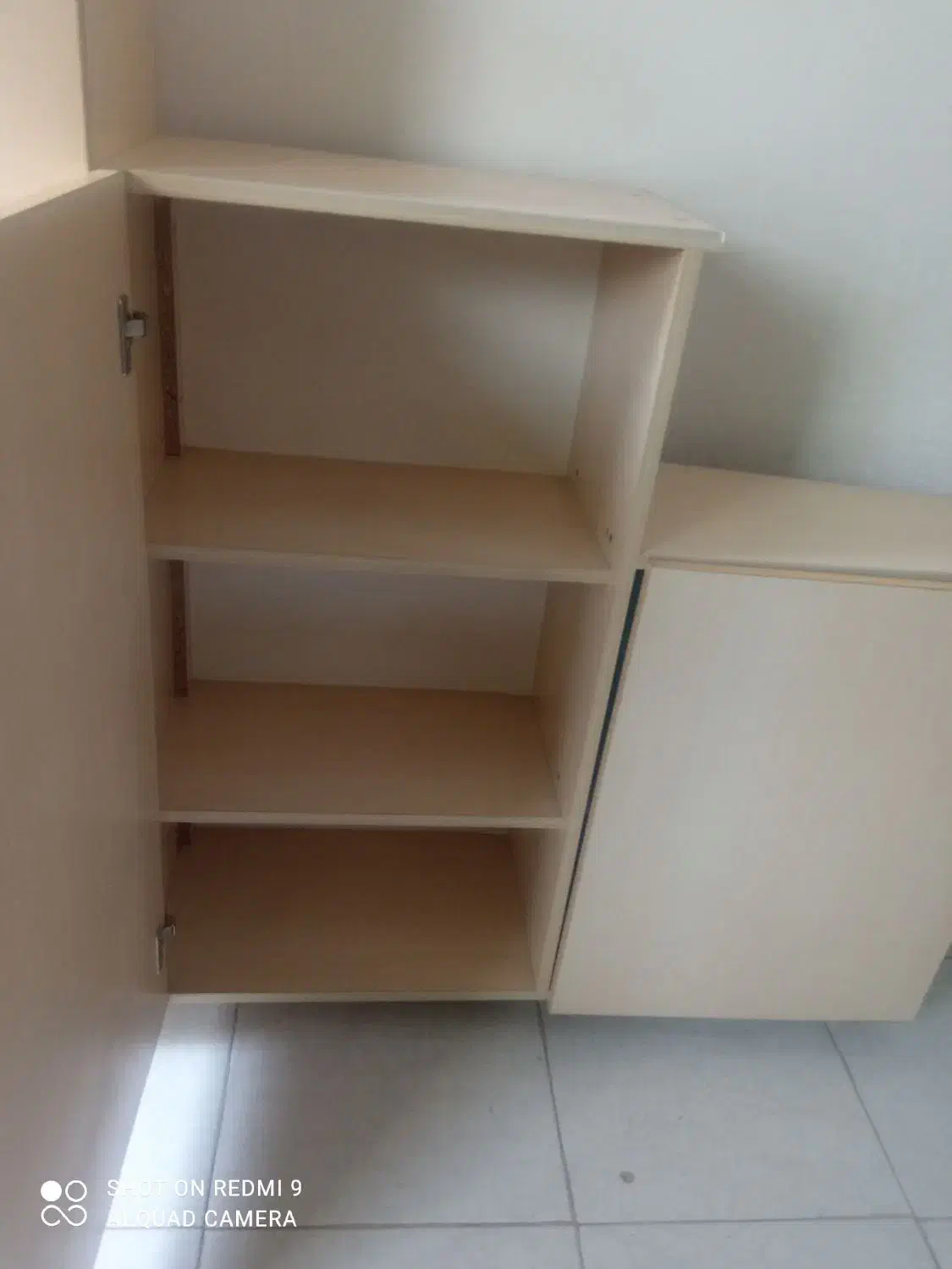 کمد جاکفشی کتابخانه|کتابخانه، شلف، قفسه‌های دیواری|مشهد, دانشجو|دیوار