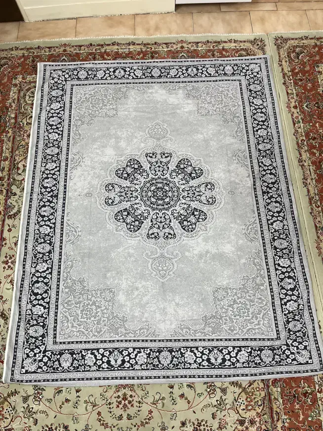 دو عدد روفرشی ۳ متری نو شانل ابریشم|روفرشی|تهران, والفجر (افسریه)|دیوار