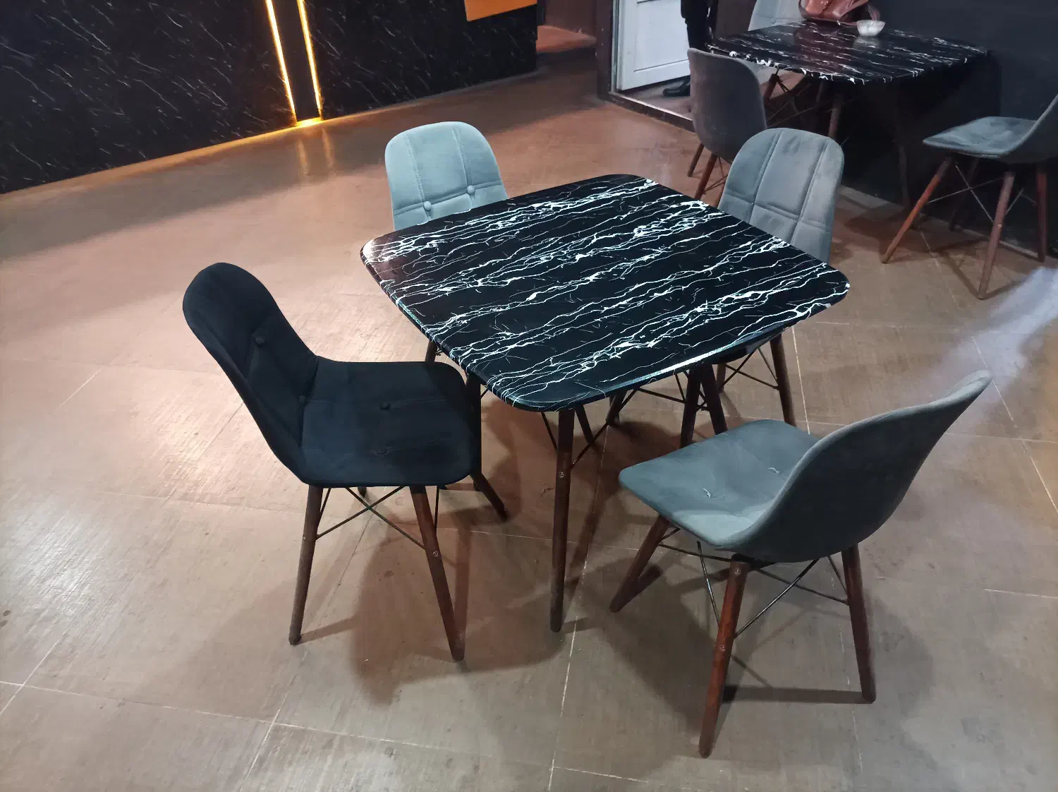 میز و صندلی|مبلمان خانگی و میز عسلی|رامسر, |دیوار