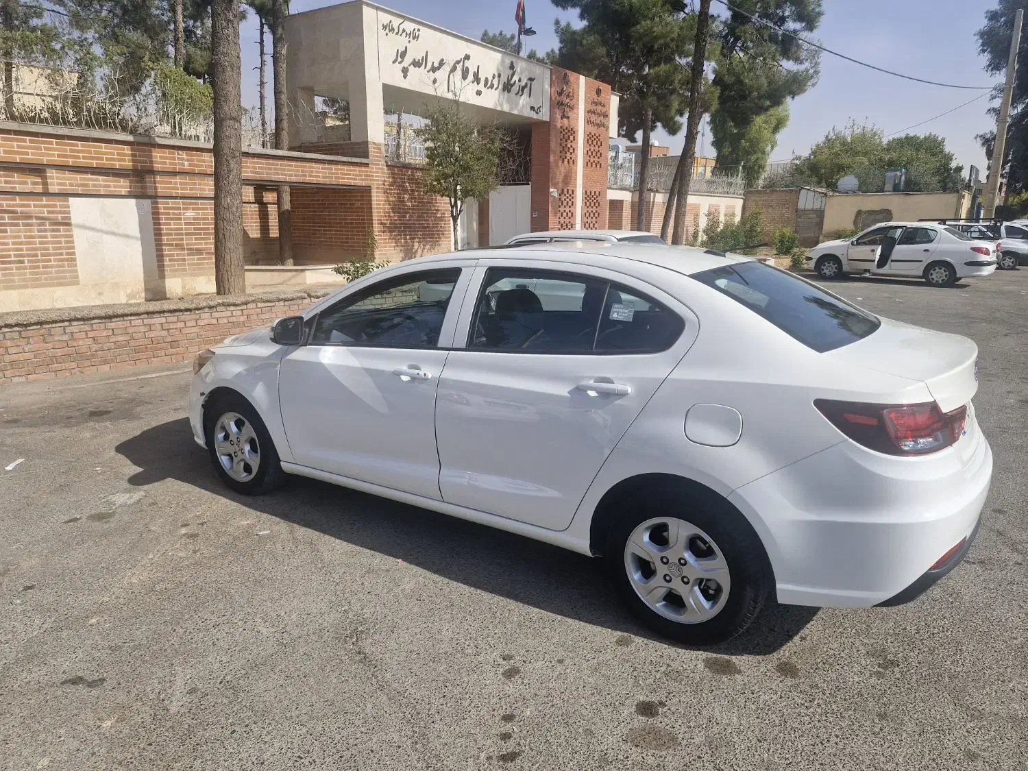 شاهین ۱۴۰۰|خودرو سواری و وانت|شیراز, سیلو|دیوار