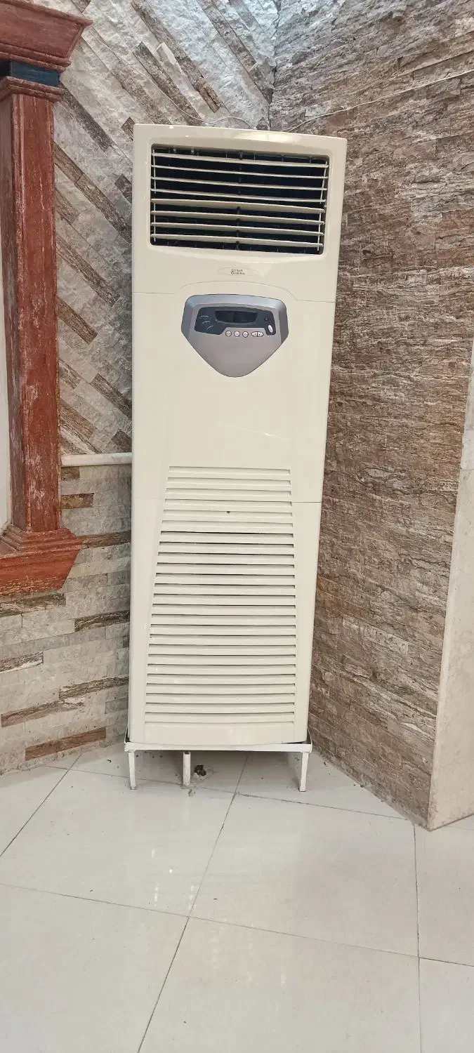 کولر ایستاده ۳فاز سالم|کولر گازی و فنکوئل|رشت, حومه رشت|دیوار