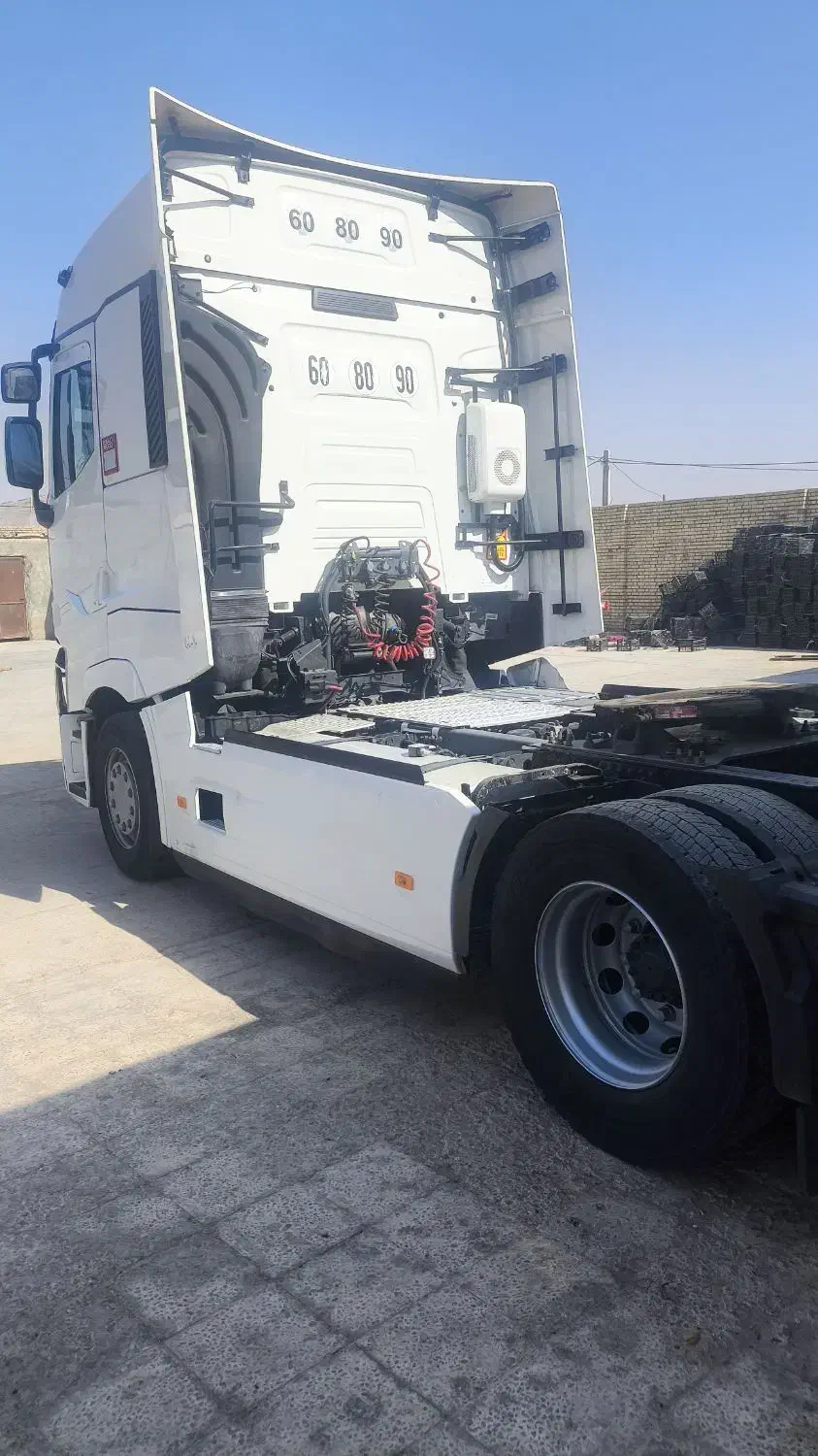 رنو ۵۲۰ مدل۲۰۲۰ اتاق های فول اینتارد کارکرد۴۲۰|خودرو سنگین|تهران, امیریه|دیوار