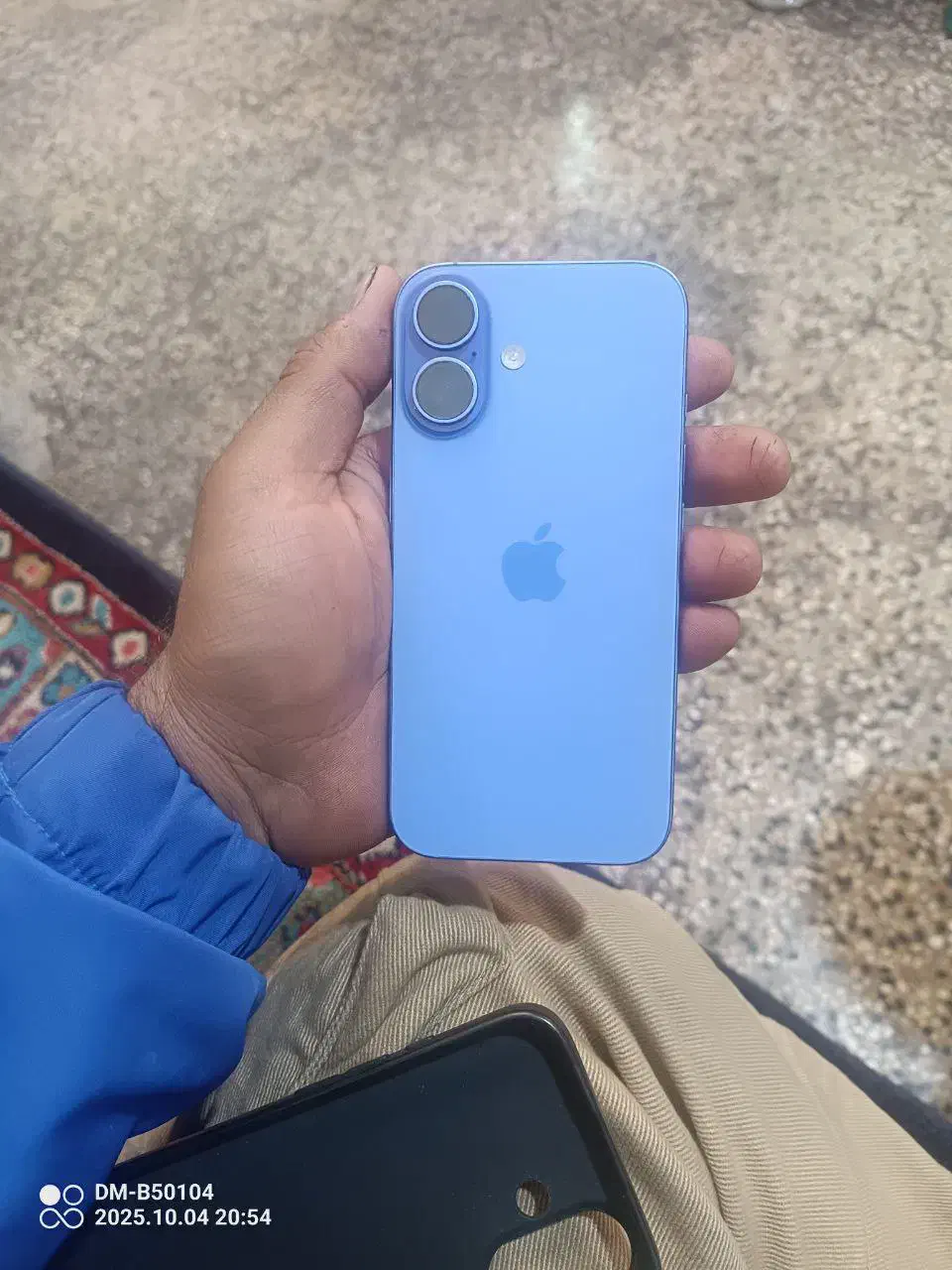 اپل iPhone 16 با حافظهٔ ۱۲۸ گیگابایت|موبایل|تهران, آجودانیه|دیوار