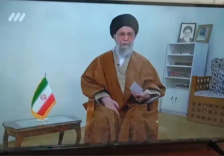 فروش تلویزیون ال ای دی ۵۵اینچ هوشمند آیوا|تلویزیون و پروژکتور|قم, انصار‌الحسین|دیوار