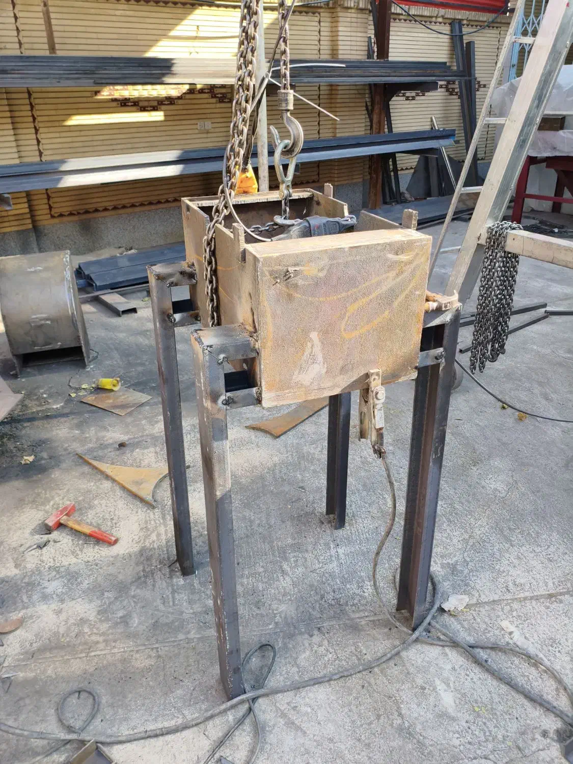 استخدام نیرو آشنا به جوشکاری|استخدام صنعتی، فنی، مهندسی|فلاورجان, |دیوار