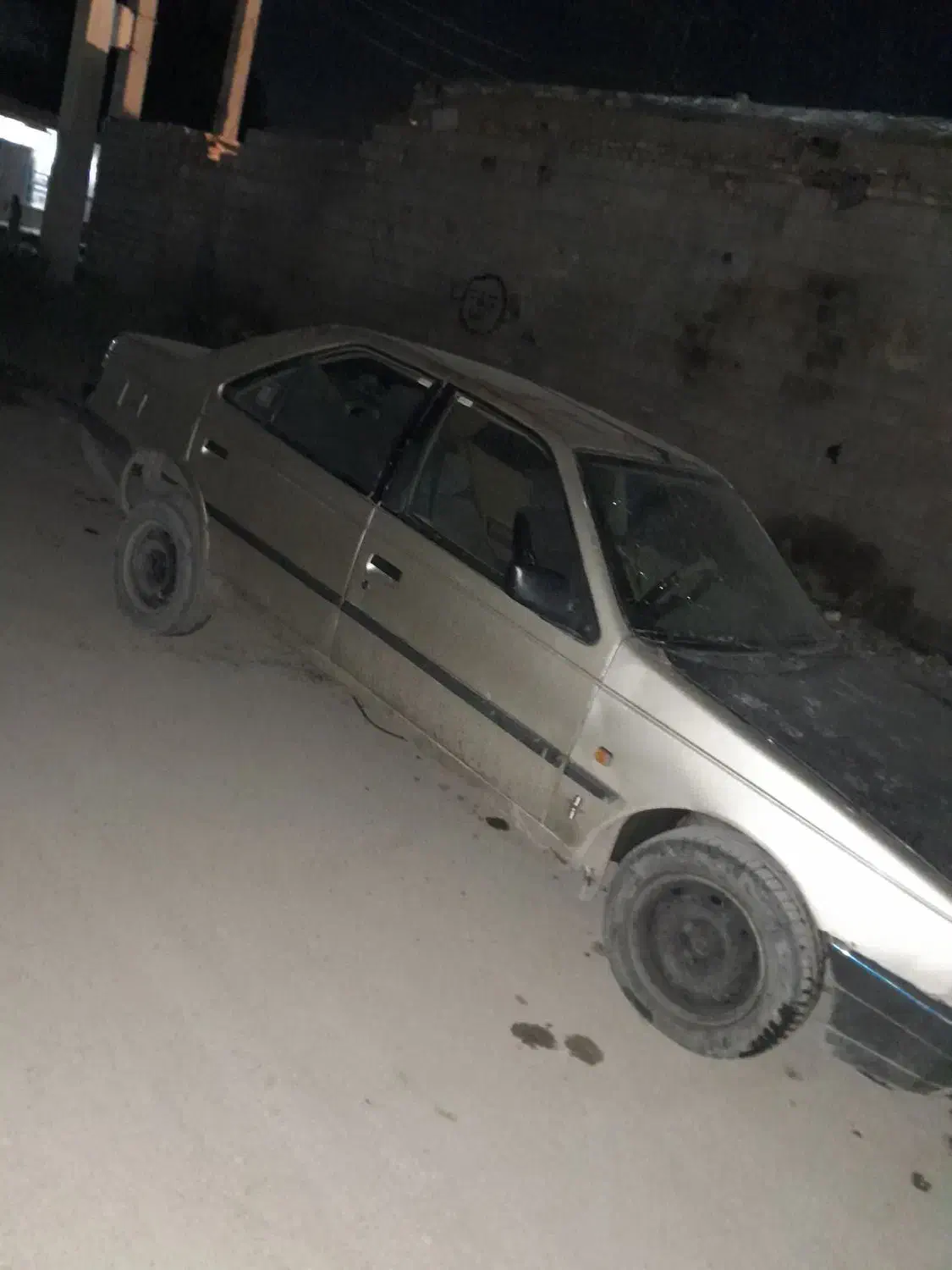 پژو ۸۲|خودرو سواری و وانت|اهواز, سلیم آباد(سه راه خرمشهر)|دیوار