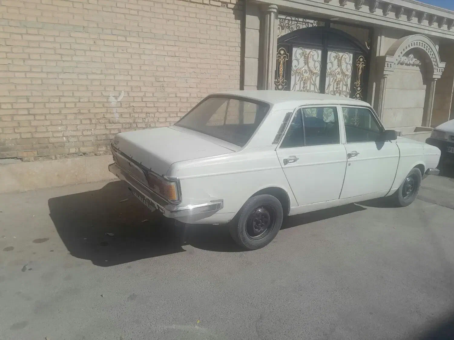 پیکان ۸۳|خودرو سواری و وانت|ورزنه, |دیوار