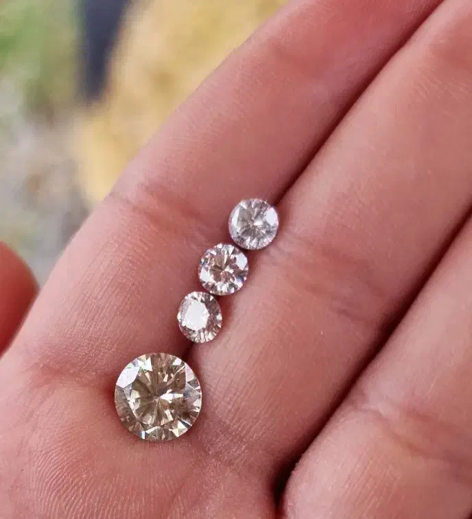 سنگ قدیمی|کلکسیون اشیاء عتیقه|اهواز, گلستان|دیوار