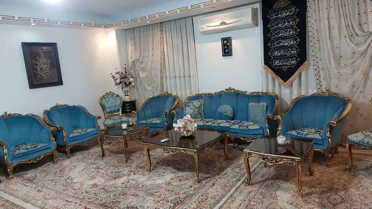 مبل ۷نفره با ۲ صندلی میزبان میز وسط ۲عدد عسلی|مبلمان خانگی و میز عسلی|تهران, بهار|دیوار