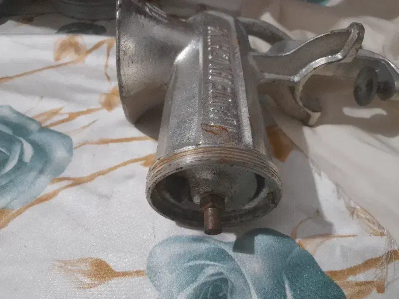 چرخ گوشت دستی|خردکن، آسیاب، غذاساز|رشت, لاکان شهر|دیوار