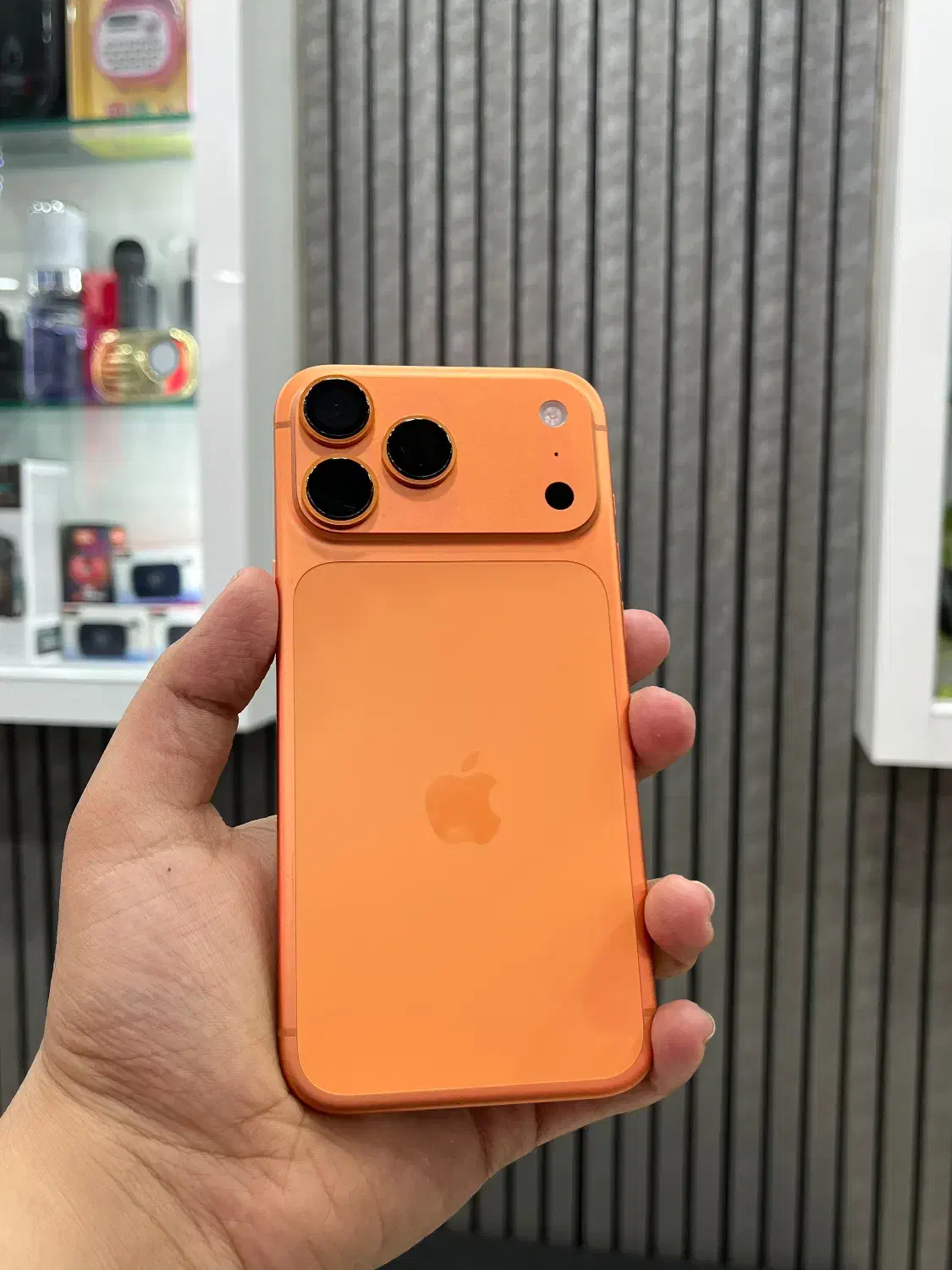 17 promax 256 zaa|موبایل|ساوه, |دیوار