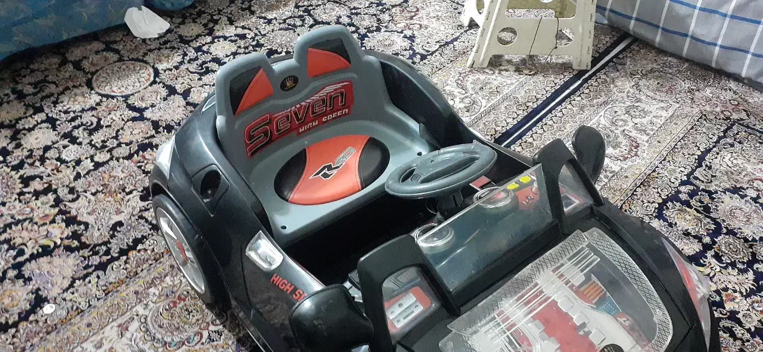 ماشین شارژی با تخفیف ویژه|اسباب‌بازی بچه|تهران, زرکش|دیوار