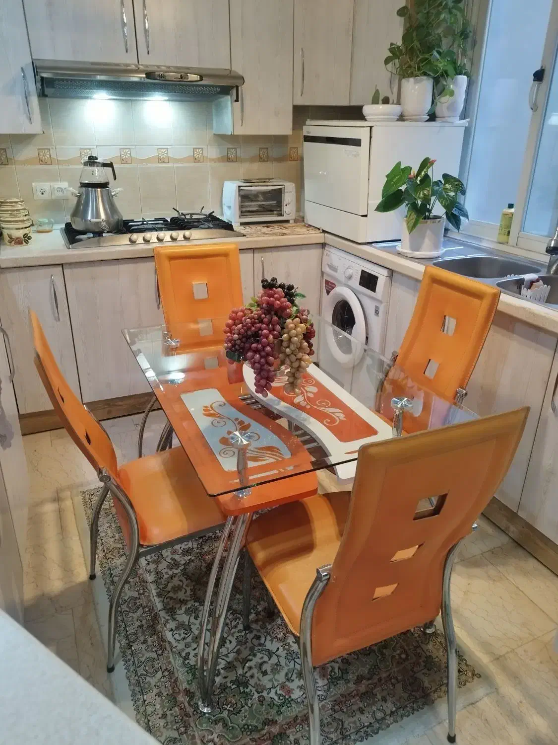 میز و صندلی شیشه ای ناهار خوری چهار نفری|میز و صندلی غذاخوری|تهران, سازمان برنامه جنوبی|دیوار