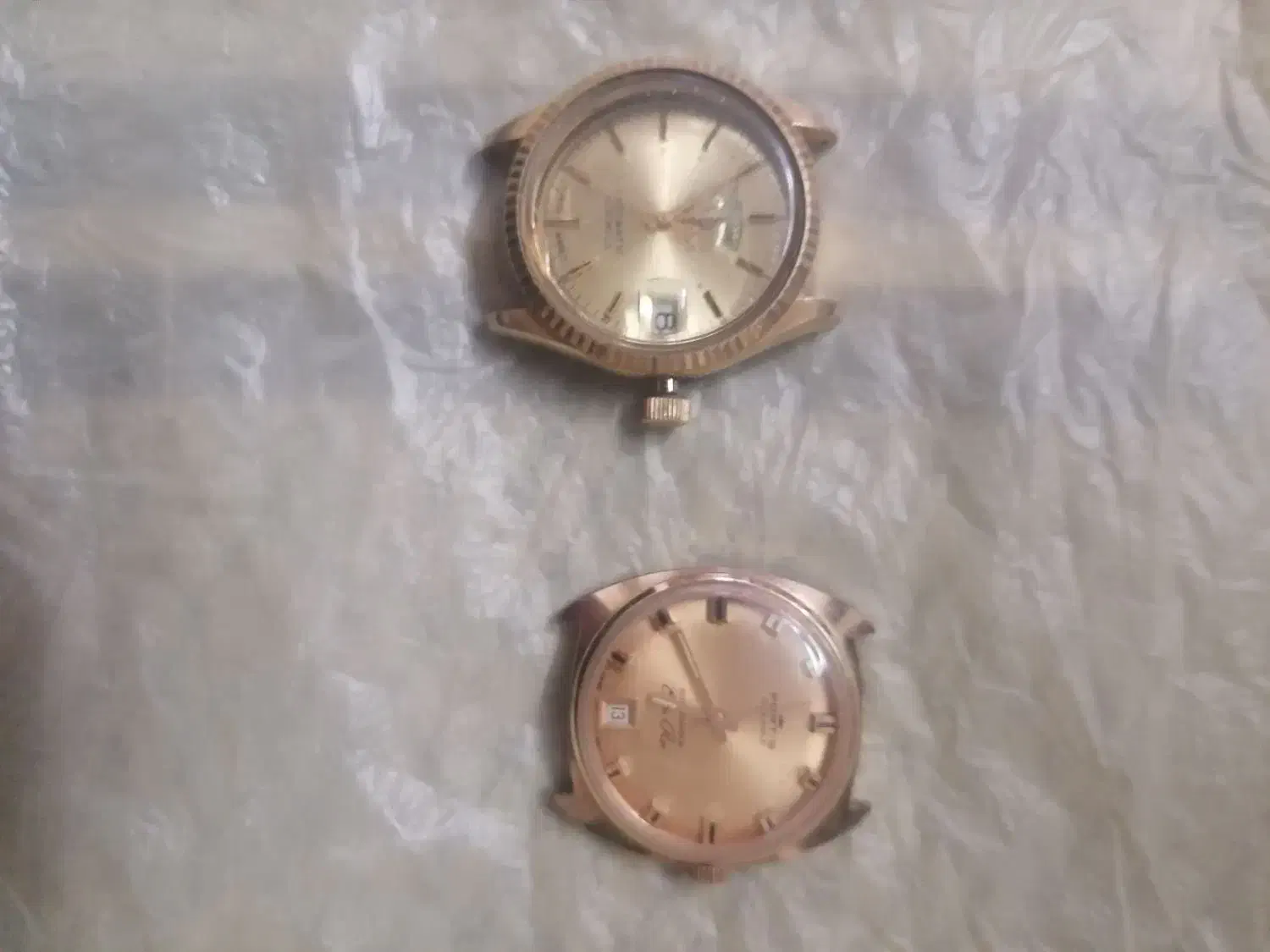 ساعت موچی 2000طلای طلایی|ساعت|ملایر, |دیوار