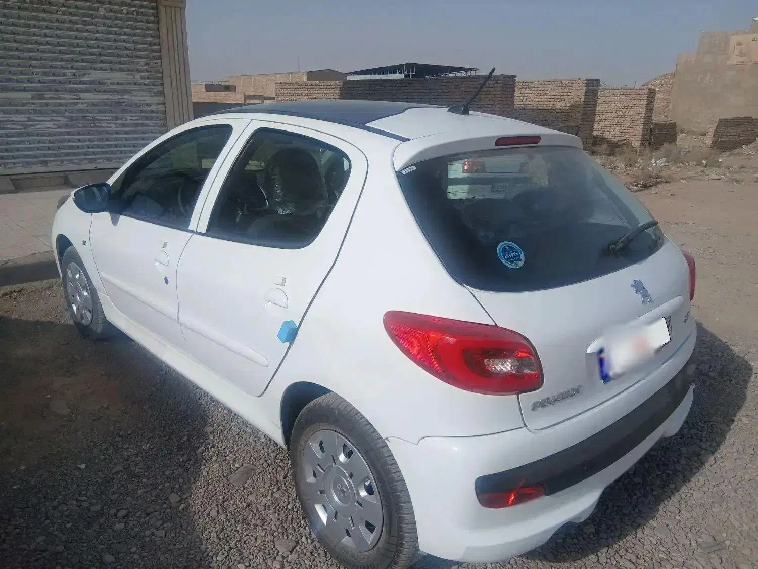 پژو۲۰۷ پانارینگ فولادی ارتقاء لاکاغذی|خودرو سواری و وانت|تربت جام, شاهد|دیوار